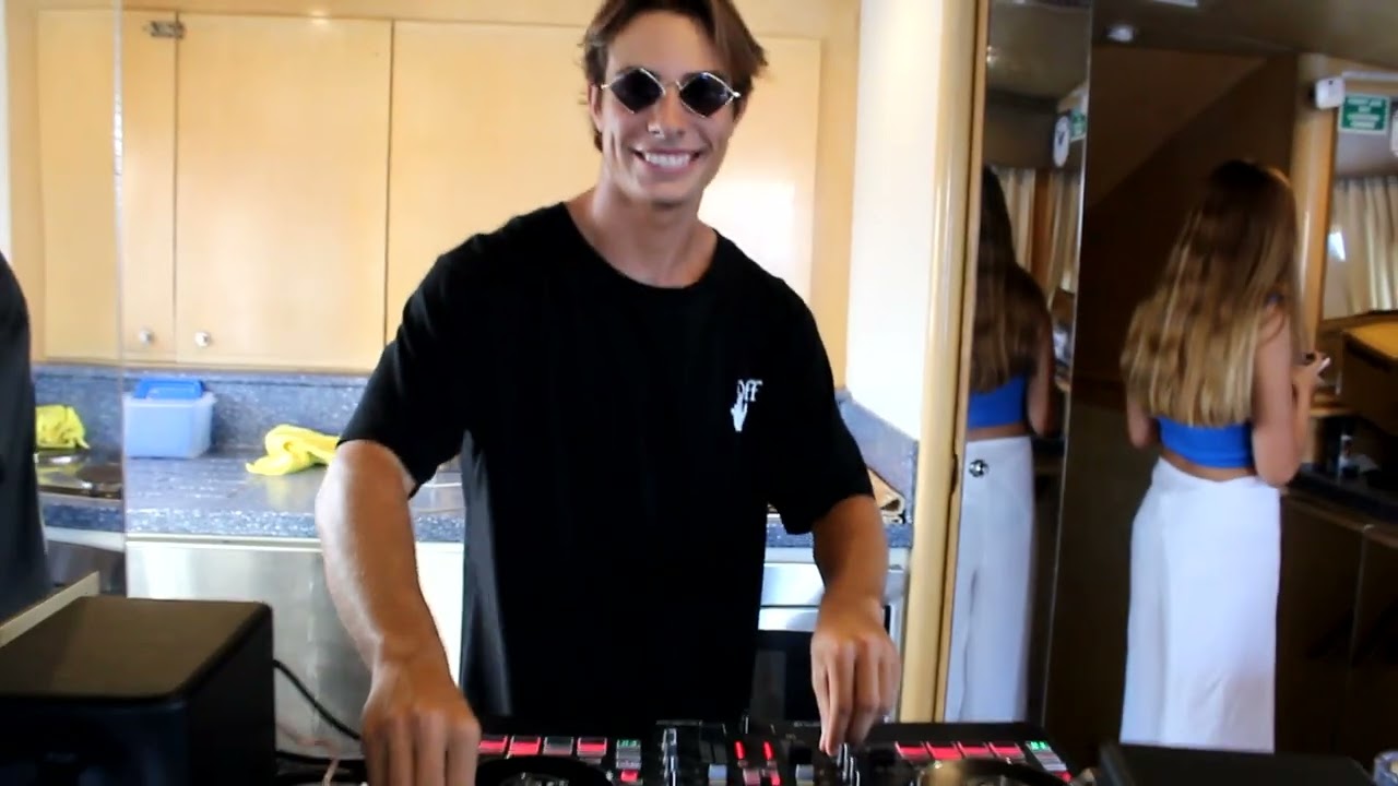 Cabo DJ Party - Medano Bay