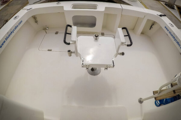 Blue Star – 32 Foot Luhrs