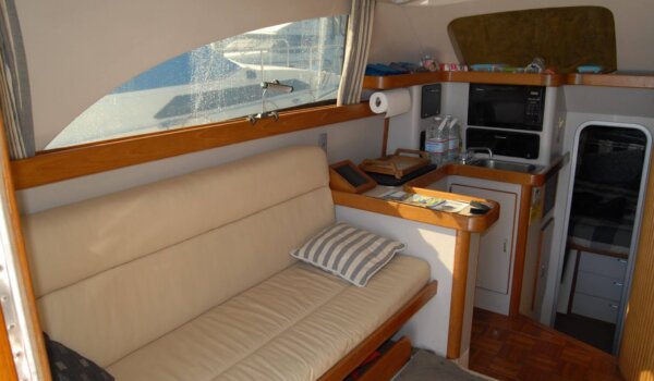 Blue Star – 32 Foot Luhrs