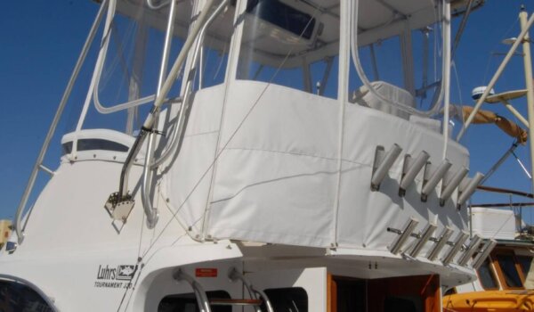 Blue Star – 32 Foot Luhrs