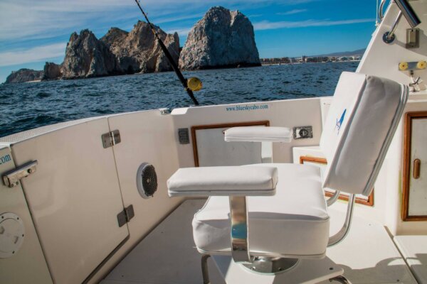 Blue Water – 35 Foot Riviera