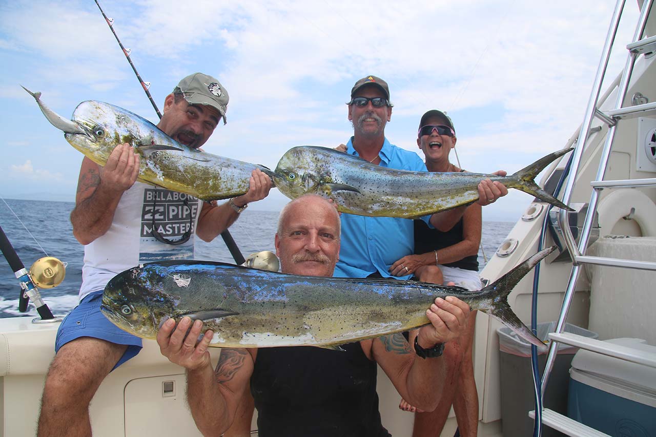 How Crowded Do Popular Cabo San Lucas Fishing Spots Get