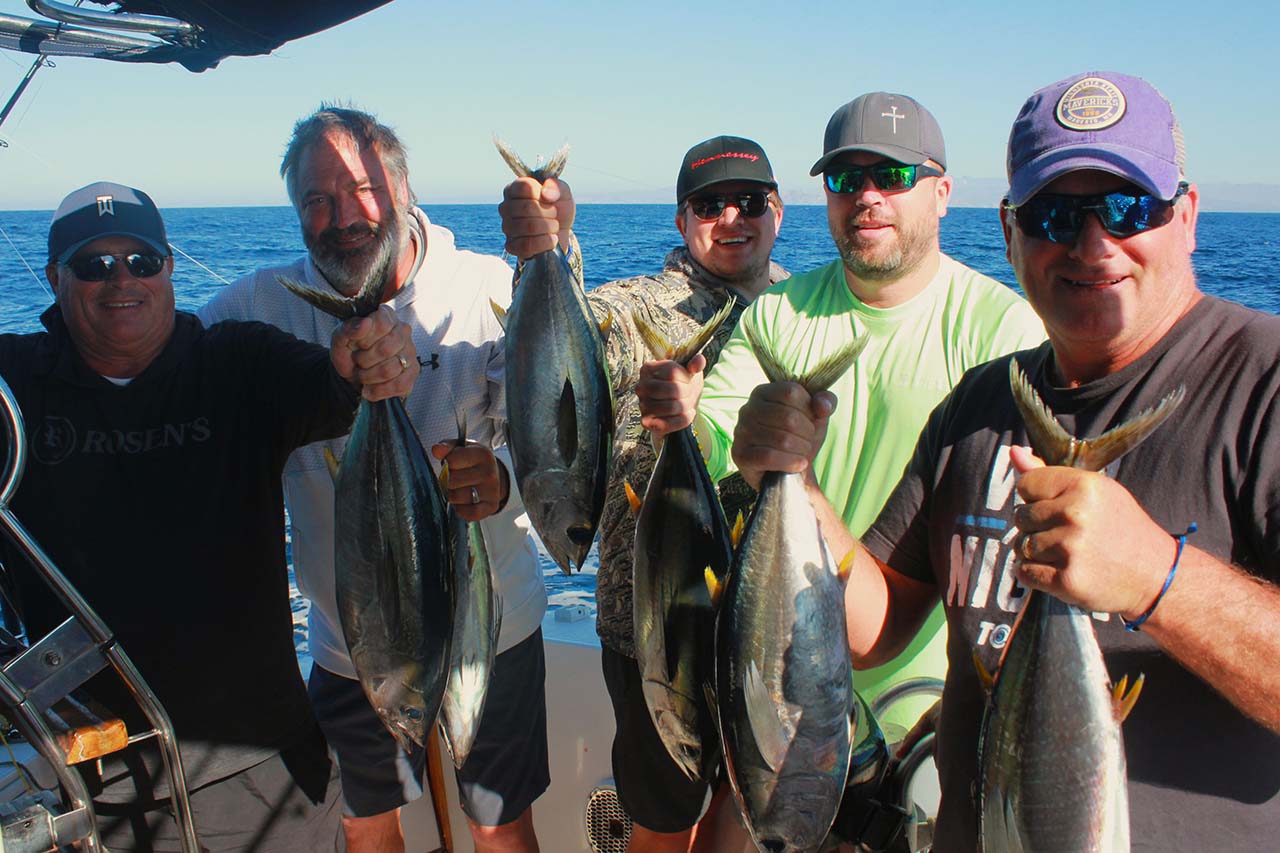 How Crowded Do Popular Cabo San Lucas Fishing Spots Get