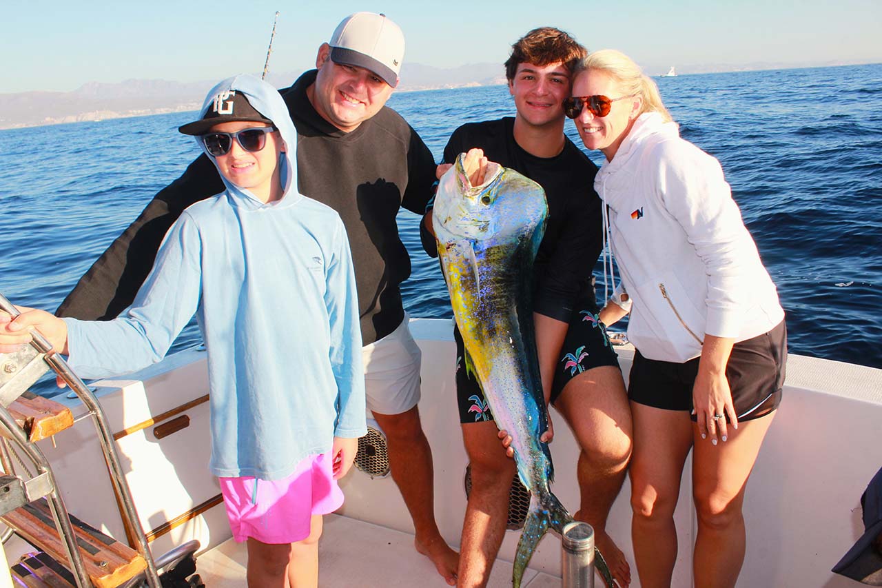 Cabo Dorado Fishing in January