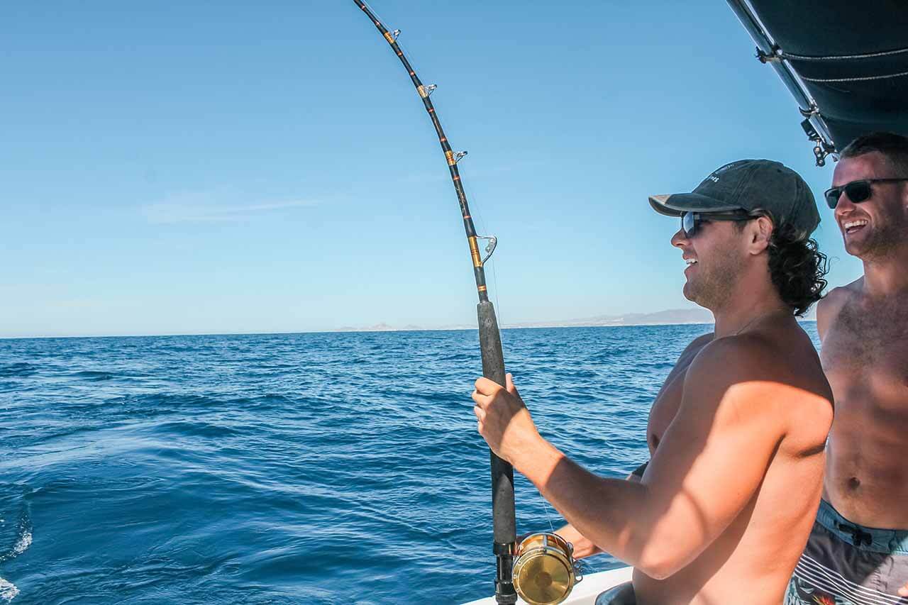 Cabo Fishing Calendar April