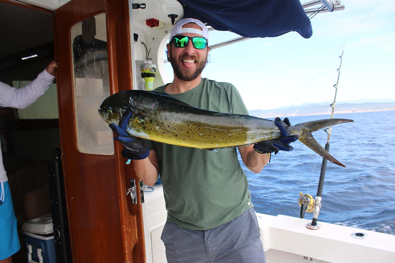 Which Cabo Fishing Charter Has the Best Reviews on TripAdvisor or Google