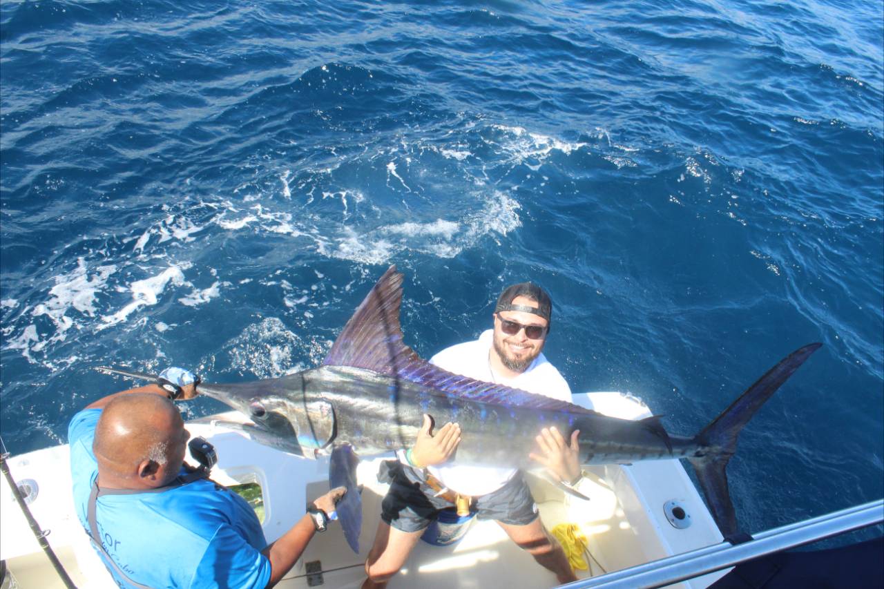 Cabo Fishing Conditions August