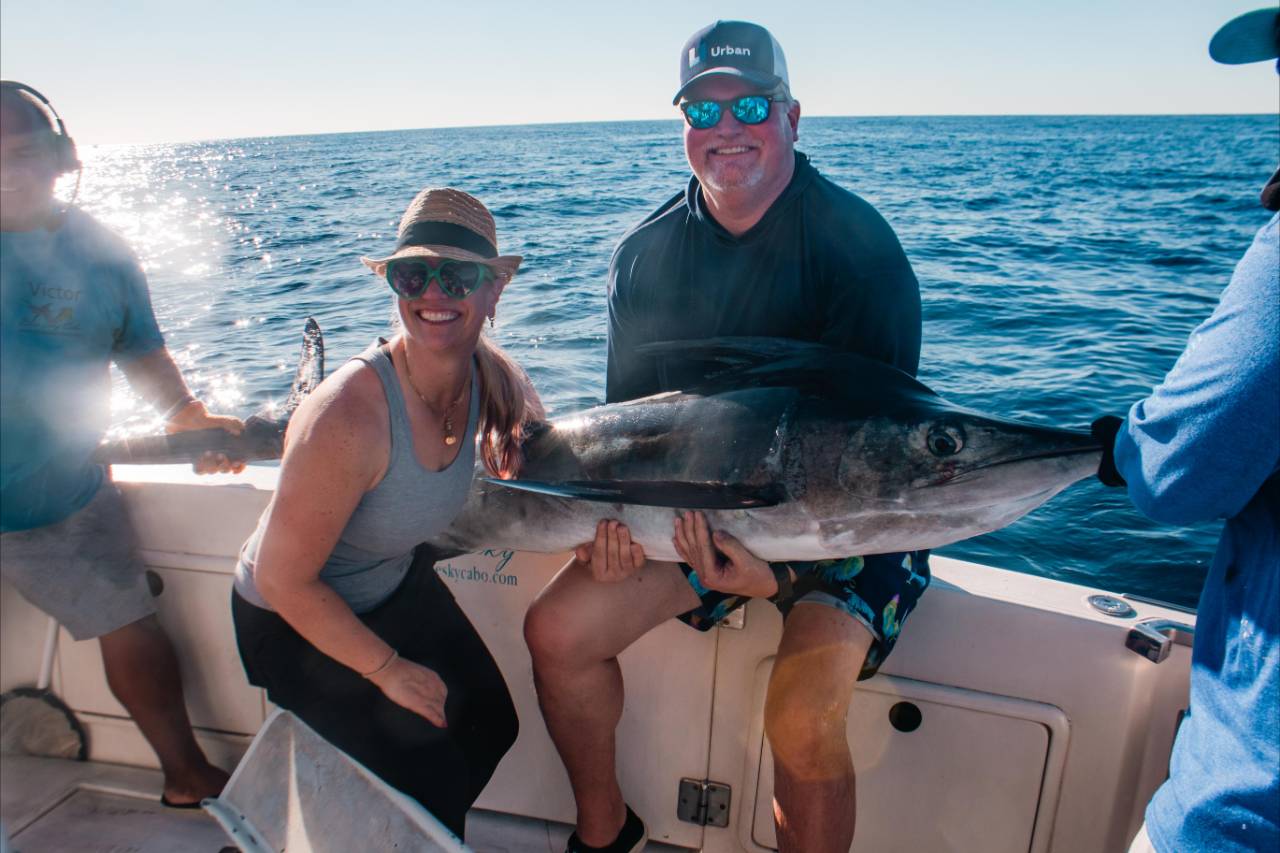 Should I Book My Cabo Fishing Charter in Advance Before Arriving